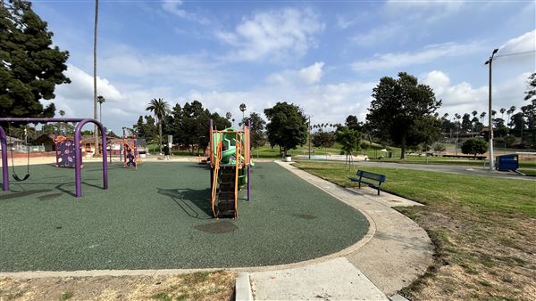 Edward Vincent Park - Playgrounds (10/17/2024 - Credits: Brandy Davis)
