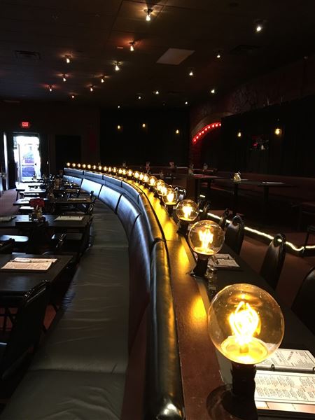 Flappers Comedy Club and Restaurant (Burbank) (10/28/2024 - Credits: Flappers Comedy Club)