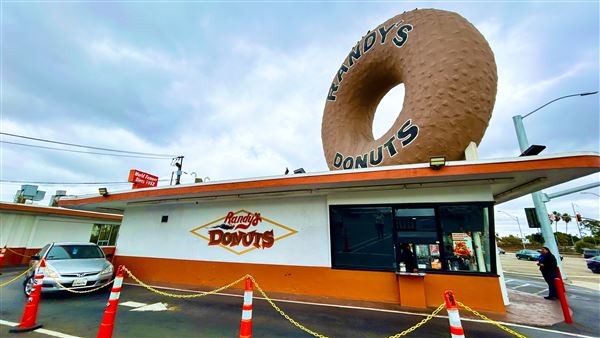 Randy's Donut Shop (10/28/2024 - Credits: Brandy Davis)