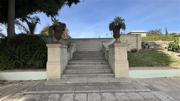 Hollywood Forever Cemetery (11/7/2024 - Credits: Brandy Davis)