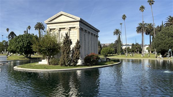 Hollywood Forever Cemetery (11/7/2024 - Credits: Brandy Davis)
