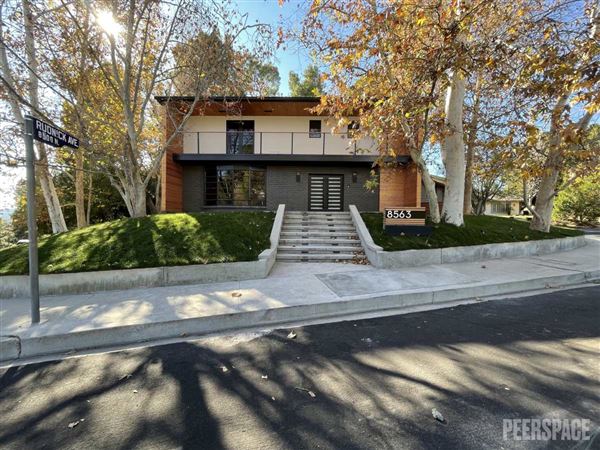 Unique Mid-Century Modern Home on 11,000 SF Corner Lot with Large Swimming Pool (11/22/2024 - Credits: Natalie Tarpinian)