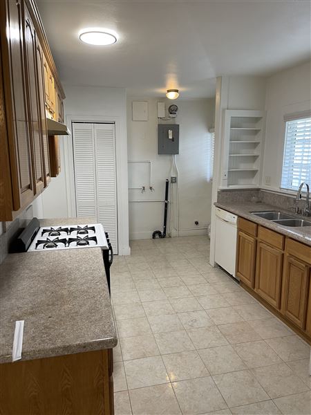 The Mariposa House (1/4/2025 1:16:28 PM - Credits: submitted by:)