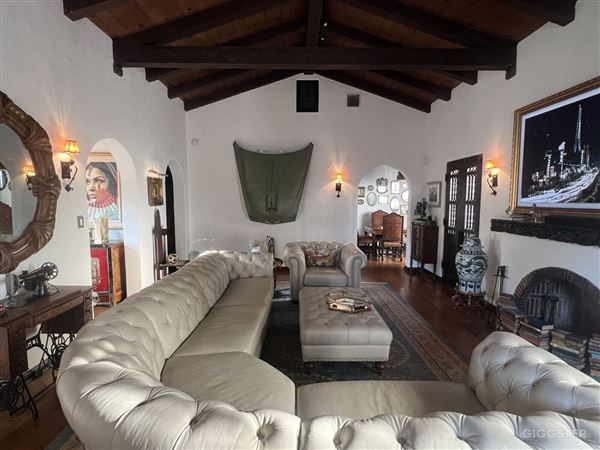 1930's Mediterranean in Lower Whitley Heights/Hollywood Hills (2/4/2025)