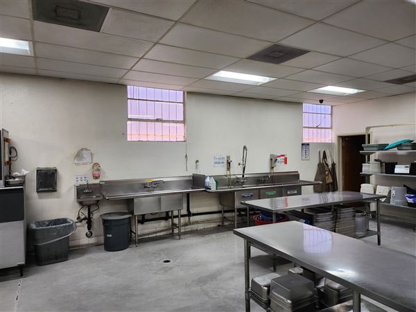 Bluetree Gourmet (2/25/2025 - Credits: submitted by: Amy Pang)