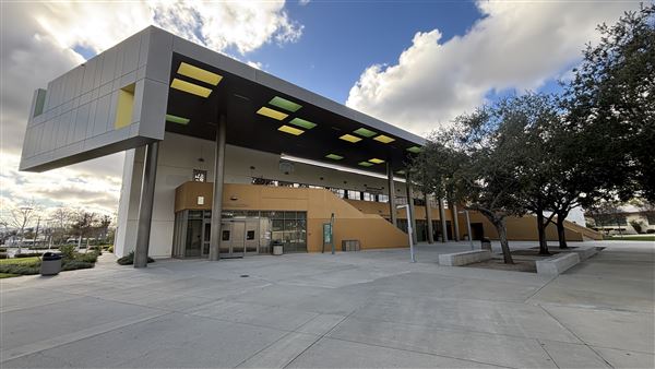 Los Angeles Valley College - LAVC - Admissions and Records (3/10/2025 - Credits: Brandy Davis)