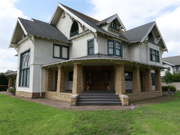 Victorian Mansion (2/4/2025 - Credits: Dave Mortell)