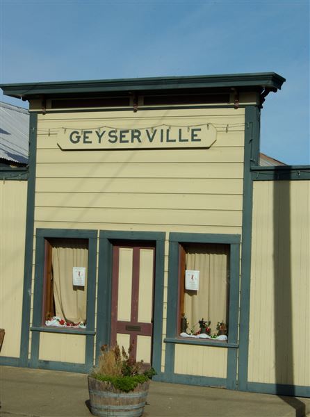 Geyserville (4/21/2025 - Credits: Bob Ecker)