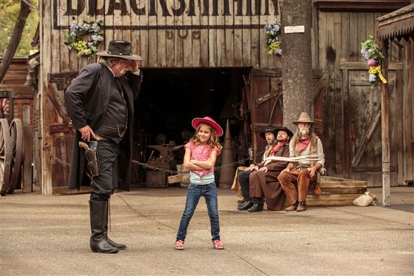 Knott's Berry Farm & Knott's California Marketplace - Ghost town (5/15/2025 - Credits: Six Flags Entertainment Corporation)