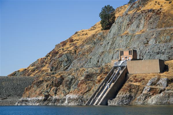 New Melones Reservoir and Stevnot Bridge (7/28/2025 - Credits: U.S. Bureau of Reclamation)