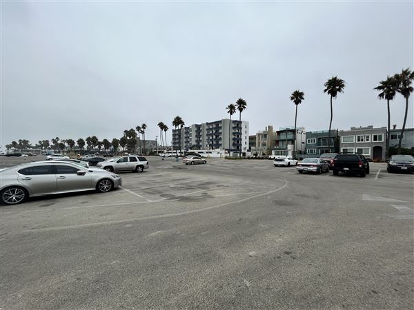 Venice Beach, Boardwalk, Pier & Recreation Center (8/14/2025 - Credits: Brandy Davis)