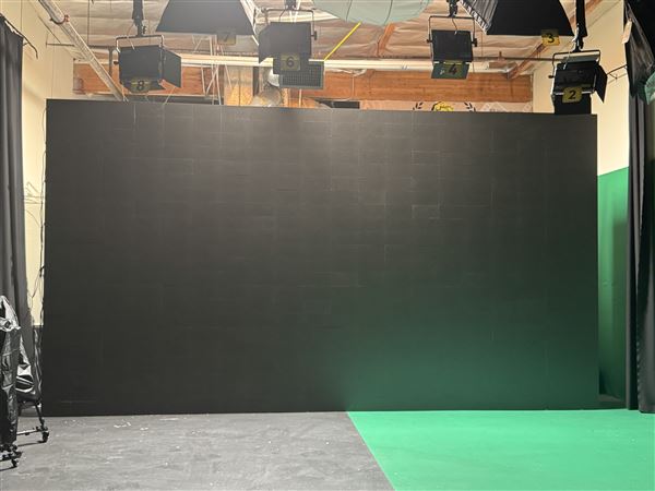 Brightlight Studio (9/12/2025)