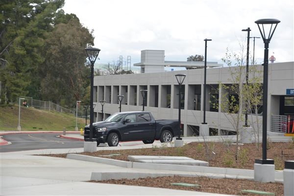 College of the Canyons - Lot 7 Parking Structure (3/21/2019 - Credits: Leo Fialho)