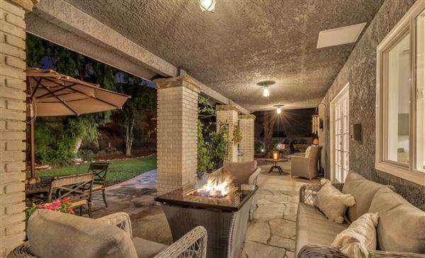 Home (10/1/2023 - Credits: Ladd Jackson - realtor)