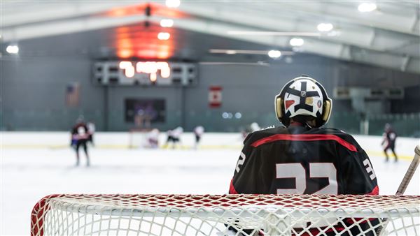 LA Kings Ice Burbank (Pickwick) (10/21/2025 - Credits: submitted by: Ben Blandford)