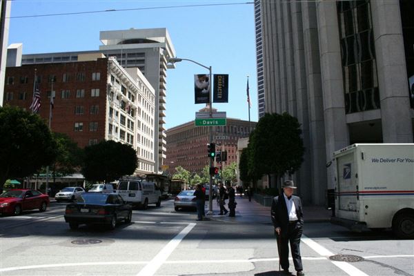 Financial District, San Francisco - California St. at Davis (10/29/2025 - Credits: San Francisco City & County Film Commission)