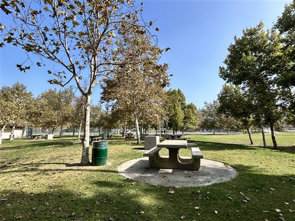 Rio de Los Angeles State Park (SP) - Taylor Yard - Inter Agency - LA City Parks & CA State Parks (11/3/2025 - Credits: Brandy Davis)