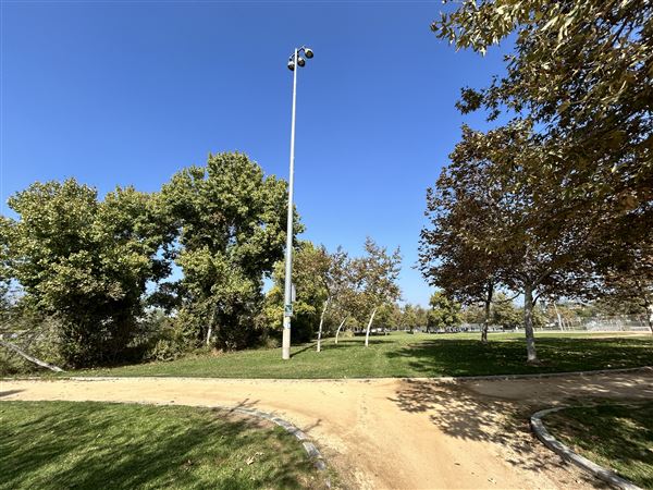 Rio de Los Angeles State Park (SP) - Taylor Yard - Inter Agency - LA City Parks & CA State Parks (11/3/2025 - Credits: Brandy Davis)