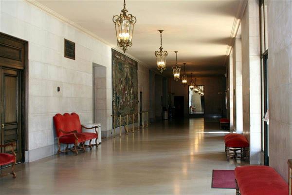 War Memorial Opera House (11/7/2025 - Credits: San Francisco City & County Film Commission)