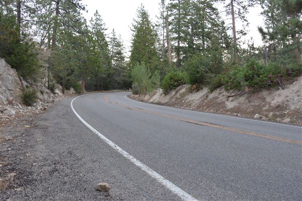 Angeles Crest Highway - SR2 - MM 51.06 - 50.50 Newcomb's Ranch (7/28/2017 - Credits: Leo Fialho)