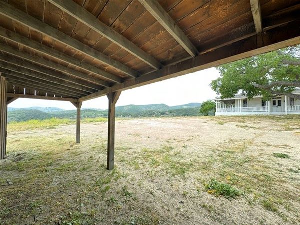 Big Sky Movie Ranch - Farmhouse (11/17/2025 - Credits: Owner)