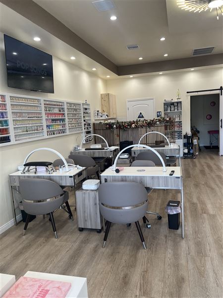 Nail Cafe (1/9/2026 - Credits: submitted by: Fabiola  Hidari)