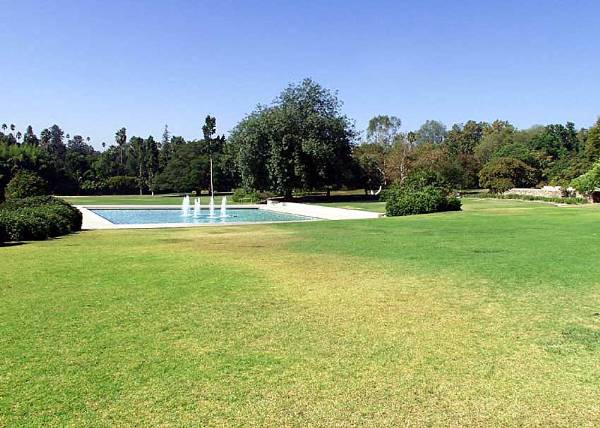 Los Angeles County Arboretum (12/31/2003)