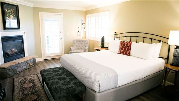 Cambria Pines Lodge & Cambria Christmas Market (1/30/2026 - Credits: Cambria Pines Lodge)