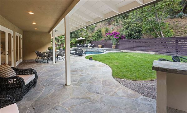Mandeville Canyon Home (4/30/2026 - Credits: Talia Goldman)