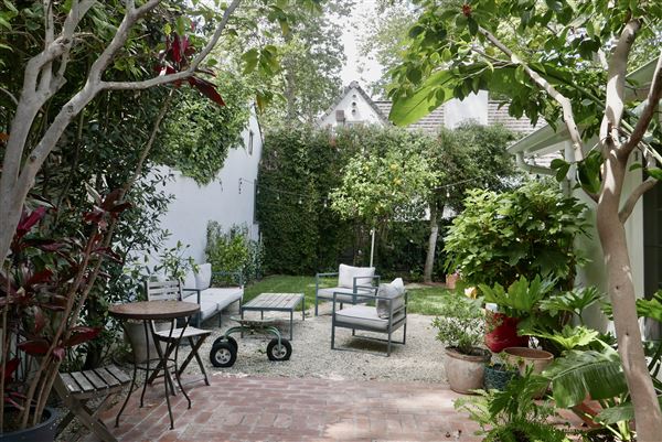 Hollywood Hills Colonial Farmhouse (5/27/2026 - Credits: adam corbett)