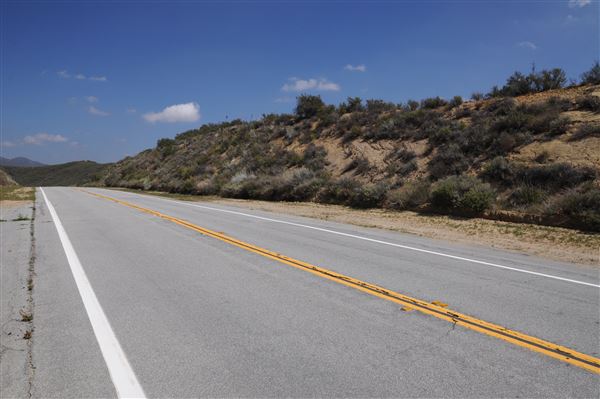 Lake Hughes Road - Castaic (3/13/2012 - Credits: Leo Fialho)