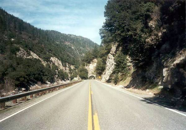 Arch Rock Tunnel (12/31/2003)
