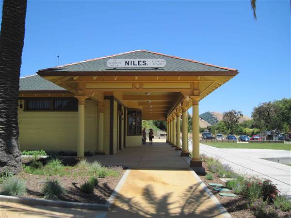 Niles Canyon Railway & Sunol Depot (7/21/2010)