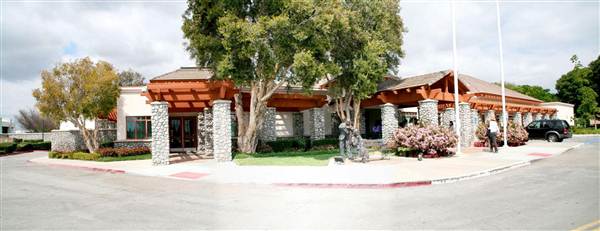 Cerritos Senior Center at Pat Nixon Park (4/3/2011 - Credits: Martine White)