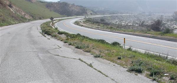 Old Highway 215 / Route 66 - CLOSED (12/20/2006)
