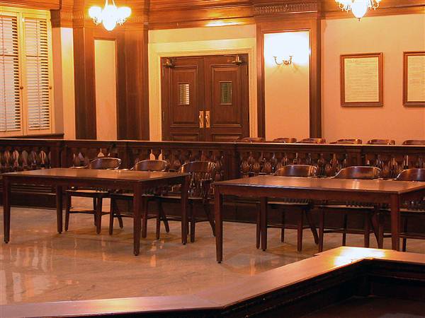 Riverfront Stages, Courtroom (10/14/2011)