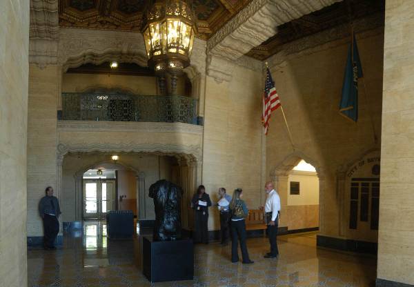 Beverly Hills City Hall (2/3/2009)