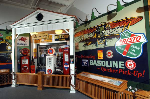 California Oil Musuem (4/27/2009)