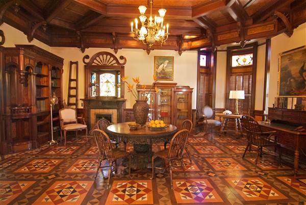 Newhall Mansion (aka Piru Mansion) (5/30/2013)