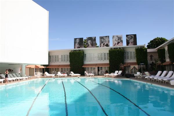 Beverly Hilton Hotel (4/7/2014)