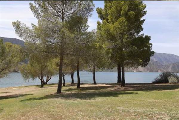 Pyramid Lake (7/23/2014)