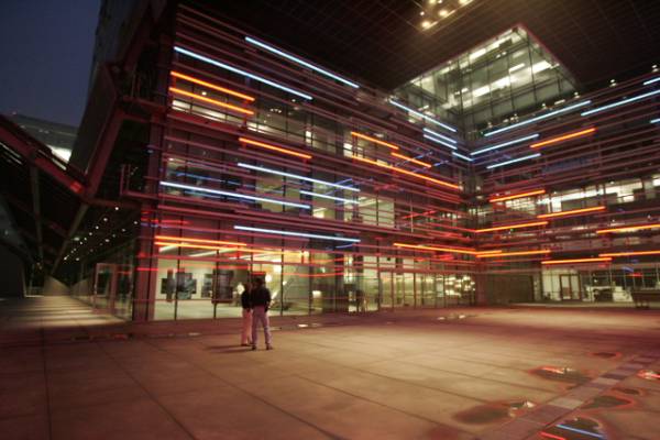 Caltrans District 7 Headquarters - EXTERIOR FILMING ONLY (12/31/2003)