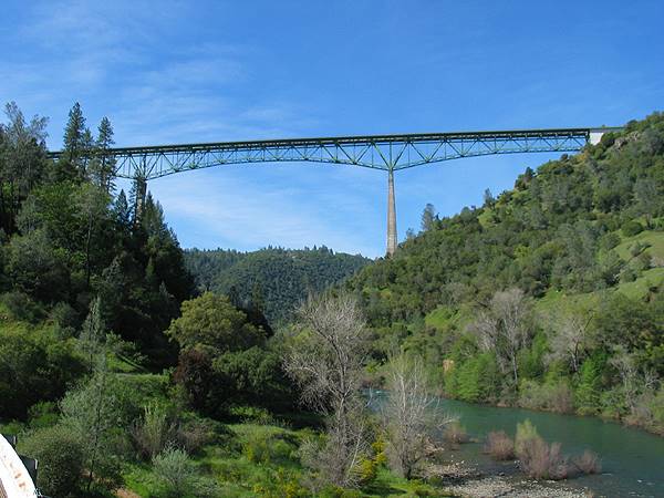 Auburn State Recreation Area (SRA) (1/11/2016 - Credits: http://parks.ca.gov/ImageGallery/?page_id=502)