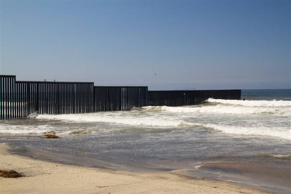 Border Field State Park (SP) - Photo courtesy of Josh McNair, californiathroughmylens.com/ (3/24/2016 - Credits: Photo courtesy of Josh McNair, californiathroughmylens.com/)
