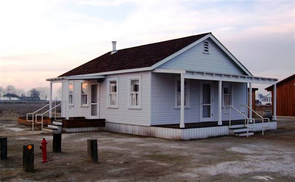 Colonel Allensworth State Park (SP) (12/22/2007 - Credits: "allensworth51" by Matthew Lee High (CC BY-NC 2.0)[https://creativecommons.org/licenses/by-nc/2.0/legalcode]https://www.flickr.com/photos/matthigh/ by Matthew Lee High (CC BY-NC 2.0)[https://creativecommons.org/licenses/by-nc/2.0/legalcode]https://www.fli)