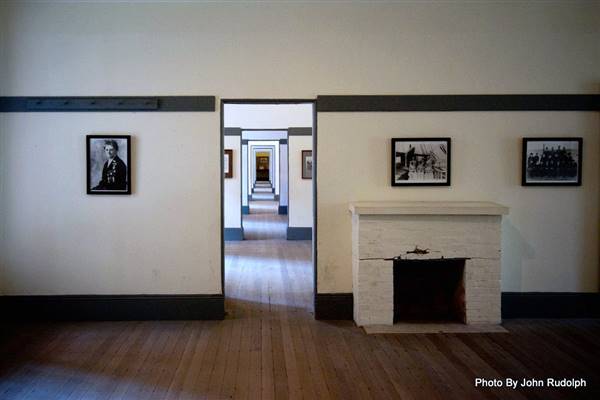 Fort Point National Historic Site (5/14/2011 - Credits: "San Francisco - Fort point" by John Rudolph (CC BY-NC-ND 2.0)[https://creativecommons.org/licenses/by-nc-nd/2.0/legalcode]https://www.flickr.com/photos/johnrudolph/)