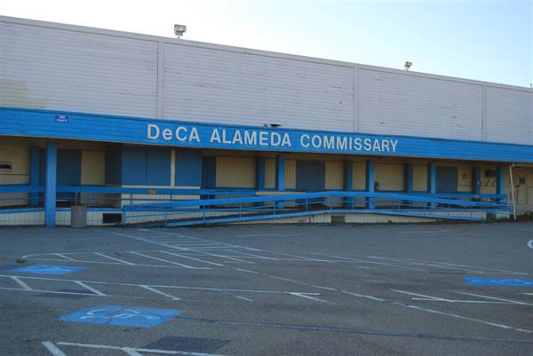 Alameda Point & Seaplane Lagoon - BRAC (3/19/2009 - Credits: "Commissary"  by David Colburn (CC BY-NC-ND 2.0)[https://creativecommons.org/licenses/by-nc-nd/2.0/legalcode]https://www.flickr.com/photos/fragmentaryevidence/)