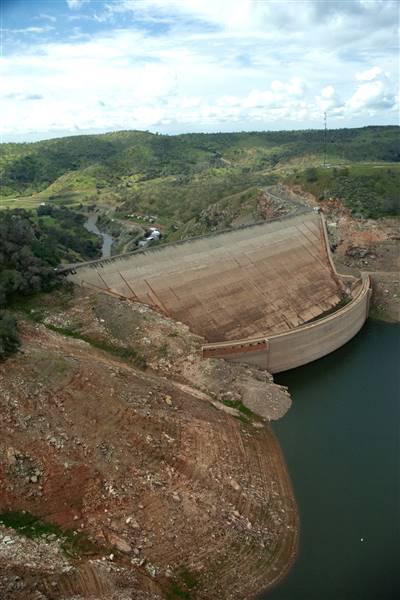 Lake McClure & Barrett Cove Recreation Area (3/2/2015 - Credits: Photo courtesy of California Department of Water Resources)