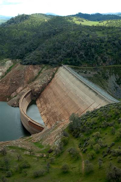 Lake McClure & Barrett Cove Recreation Area (3/2/2015 - Credits: Photo courtesy of California Department of Water Resources)