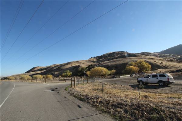 Carnegie State Vehicular Recreation Area (SVRA) (11/24/2012 - Credits: By Slamslam102 (Own work) [CC BY-SA 3.0 (http://creativecommons.org/licenses/by-sa/3.0)], via Wikimedia Commons)